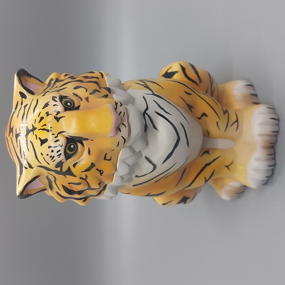 Ringling Brothers Circus Tiger Cup